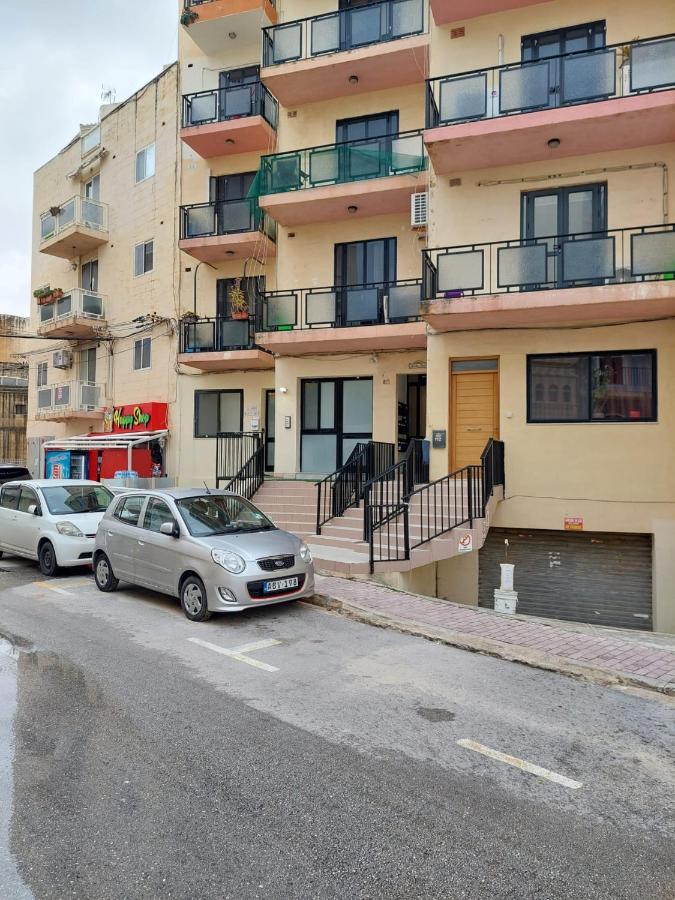 Sky Apartment 1 San Pawl il-Baħar Eksteriør bilde
