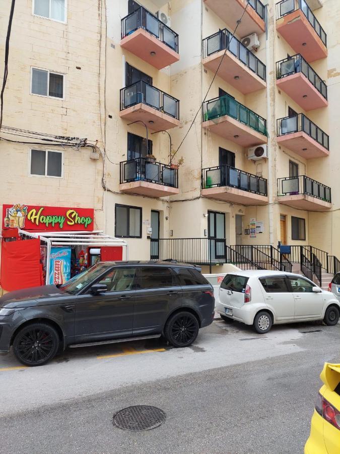 Sky Apartment 1 San Pawl il-Baħar Eksteriør bilde