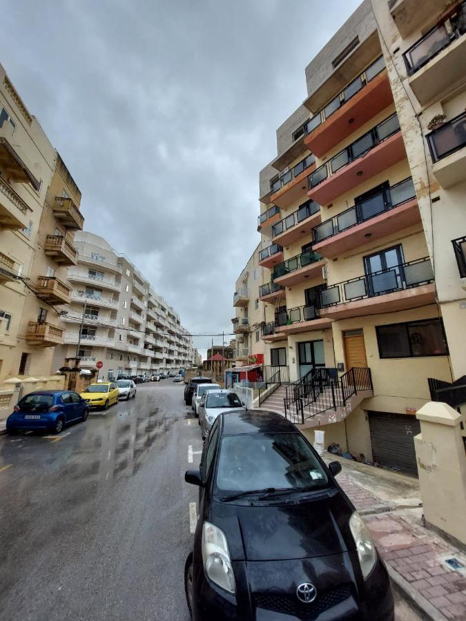 Sky Apartment 1 San Pawl il-Baħar Eksteriør bilde